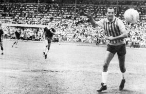 El famoso “gol de la media” de Luis Chacón