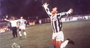 Róger Flores: “Cuando Medford hizo el gol, estábamos borrachos de alegría”