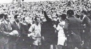 Una moneda al aire frustró el sueño olímpico de Costa Rica