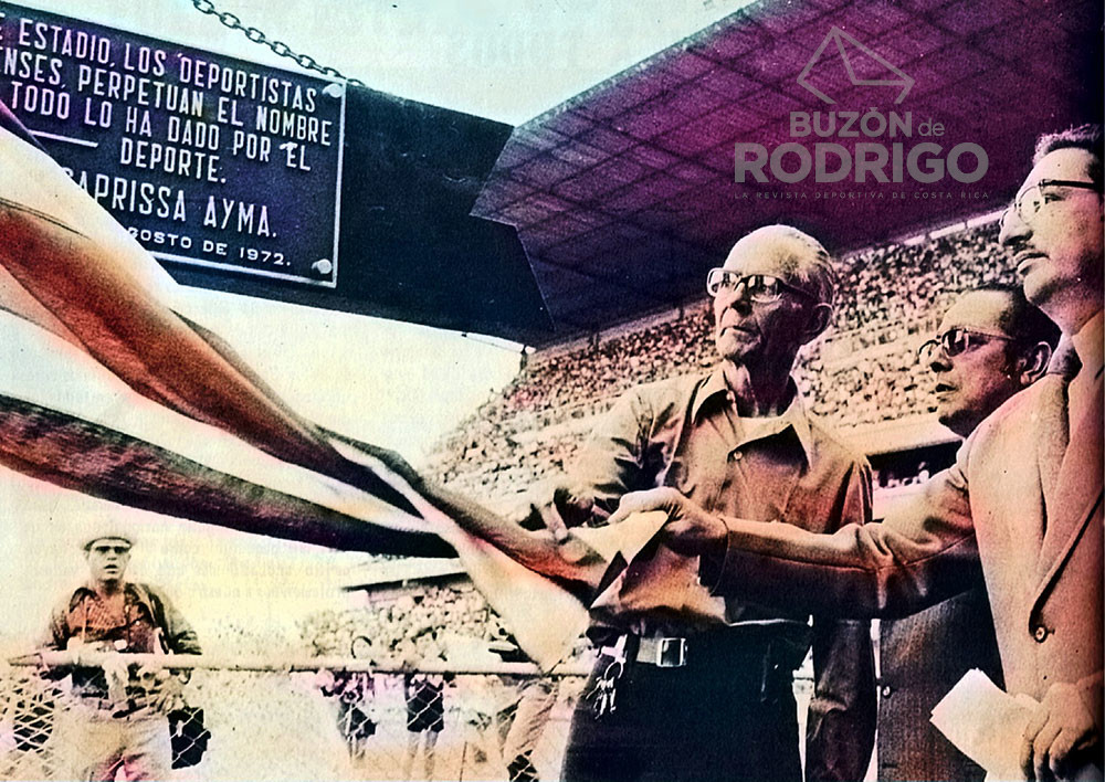 Ricardo Saprissa en la inauguración del estadio