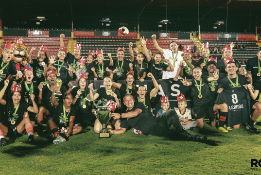 Todos los monarcas en el fútbol femenino costarricense